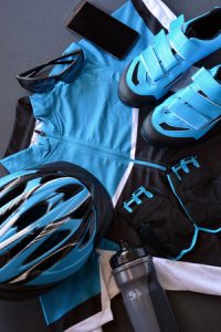  accessories for mountain bike, formed by helmet, jersey, gloves etc
